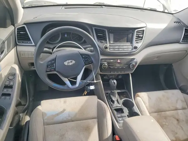 KM8J23A48GU114988 2016 HYUNDAI TUCSON - Image 8