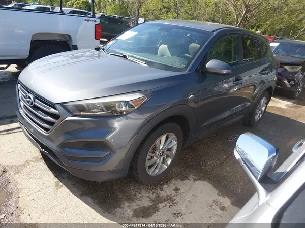 KM8J23A48GU206425 2016 HYUNDAI TUCSON - Image 2