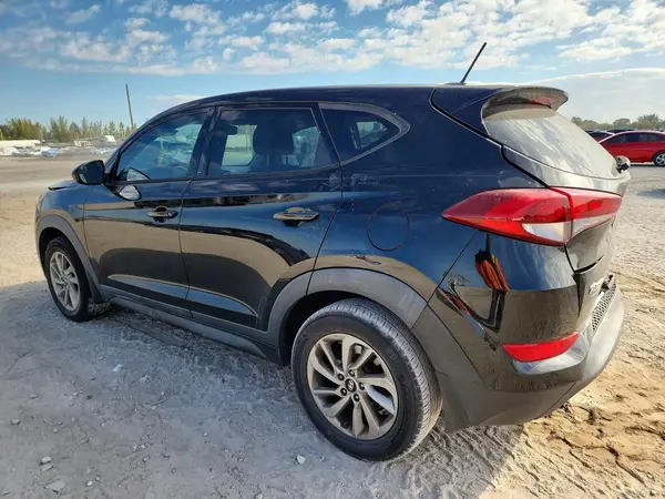 KM8J23A48GU222060 2016 HYUNDAI TUCSON - Image 2