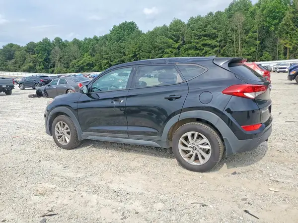 KM8J23A48HU276959 2017 HYUNDAI TUCSON - Image 2