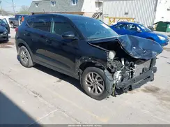 KM8J23A48HU303366 2017 HYUNDAI TUCSON