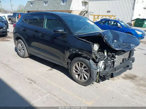 KM8J23A48HU303366 2017 HYUNDAI TUCSON - Image 1
