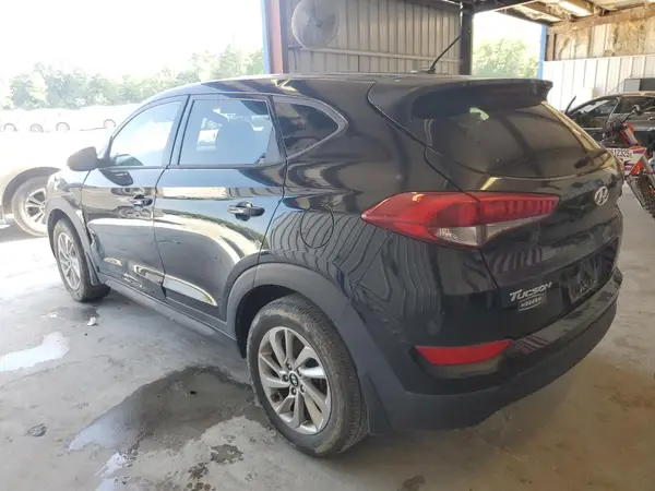 KM8J23A48HU330406 2017 HYUNDAI TUCSON - Image 2