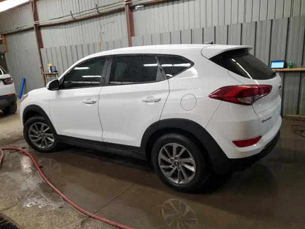KM8J23A48HU408747 2017 HYUNDAI TUCSON - Image 2