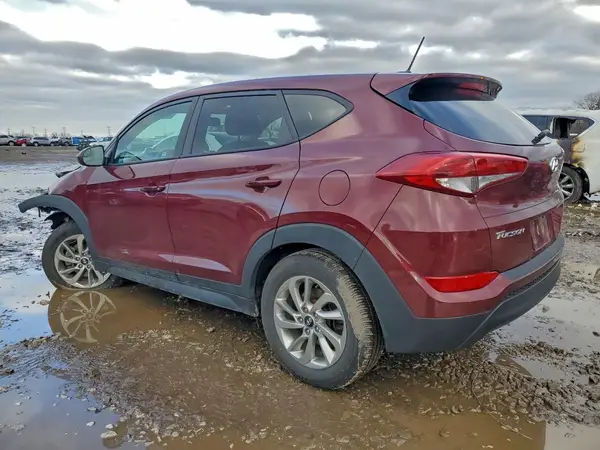 KM8J23A48HU410031 2017 HYUNDAI TUCSON - Image 2