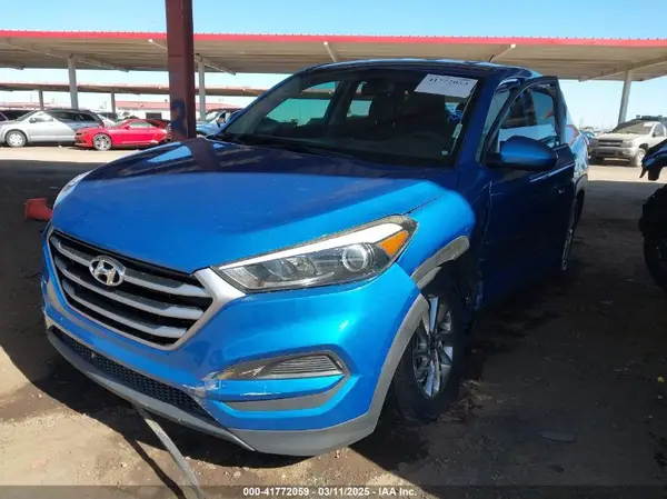 KM8J23A48HU423121 2017 HYUNDAI TUCSON - Image 2