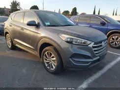 KM8J23A48HU423622 2017 HYUNDAI TUCSON