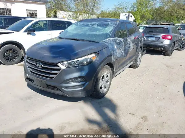 KM8J23A48HU432563 2017 HYUNDAI TUCSON - Image 2