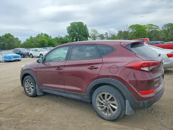 KM8J23A48HU441702 2017 HYUNDAI TUCSON - Image 2