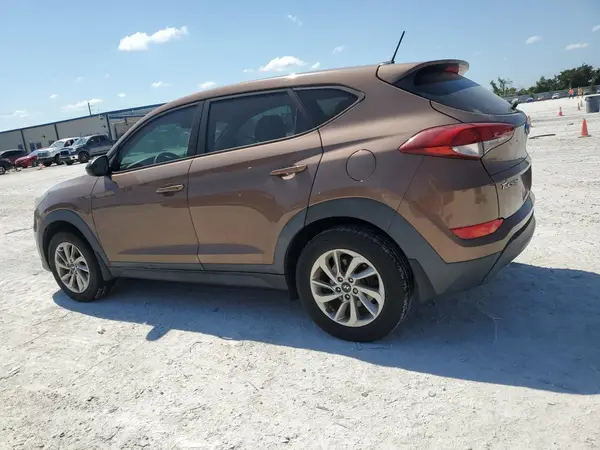 KM8J23A48HU475655 2017 HYUNDAI TUCSON - Image 2