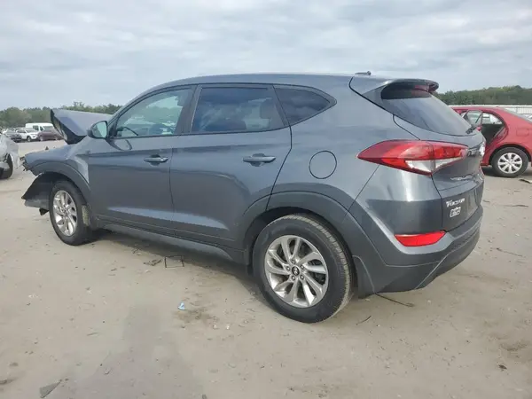 KM8J23A48HU475686 2017 HYUNDAI TUCSON - Image 2