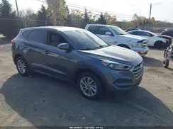 KM8J23A48HU527382 2017 HYUNDAI TUCSON