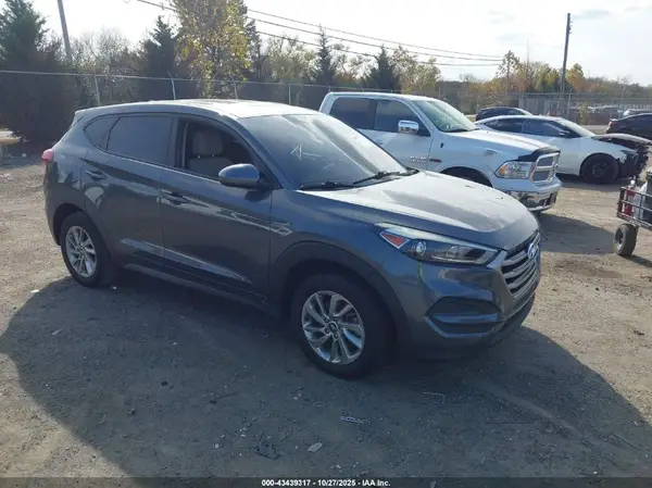 KM8J23A48HU527382 2017 HYUNDAI TUCSON - Image 1
