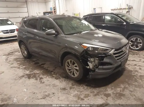 KM8J23A48HU547440 2017 HYUNDAI TUCSON - Image 1
