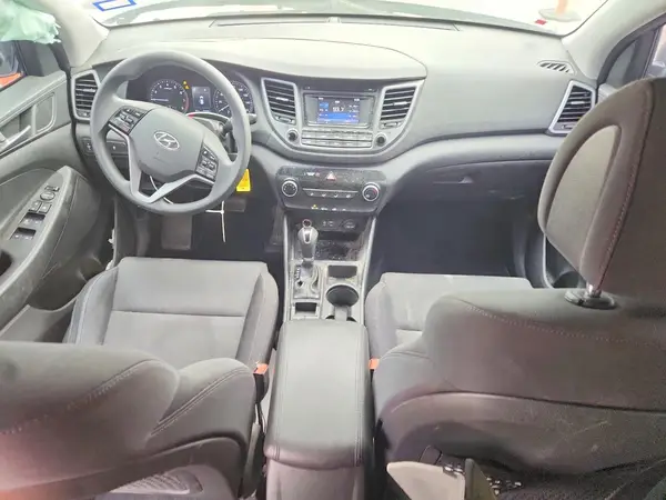 KM8J23A48HU565047 2017 HYUNDAI TUCSON - Image 8