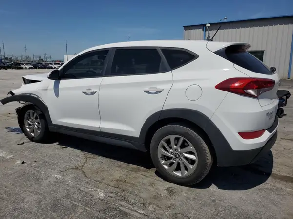 KM8J23A48HU587047 2017 HYUNDAI TUCSON - Image 2