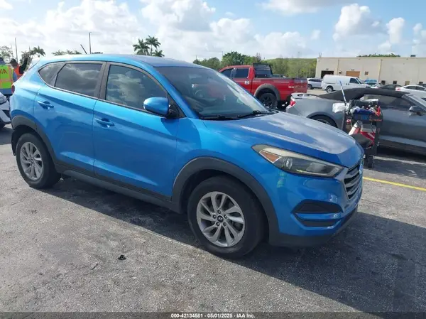 KM8J23A48JU621431 2018 HYUNDAI TUCSON - Image 1