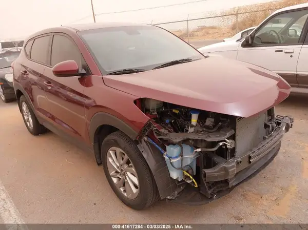 KM8J23A48JU660956 2018 HYUNDAI TUCSON - Image 1
