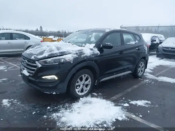KM8J23A48JU691396 2018 HYUNDAI TUCSON - Image 2