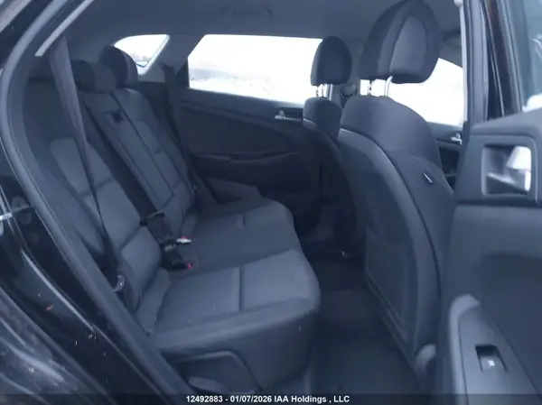 KM8J23A48JU691396 2018 HYUNDAI TUCSON - Image 8