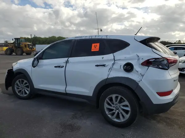 KM8J23A48JU756148 2018 HYUNDAI TUCSON - Image 2