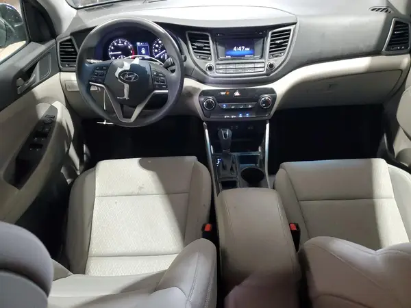 KM8J23A48JU767604 2018 HYUNDAI TUCSON - Image 8