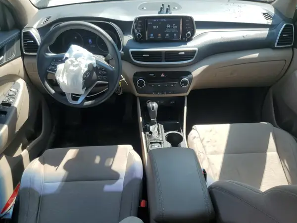 KM8J23A48KU007142 2019 HYUNDAI TUCSON - Image 8