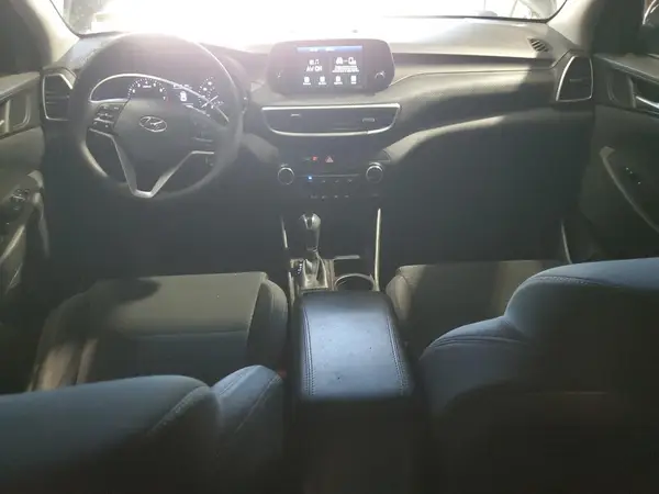 KM8J23A48KU839404 2019 HYUNDAI TUCSON - Image 8