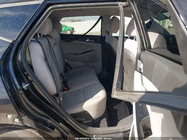 KM8J23A48KU845249 2019 HYUNDAI TUCSON - Image 8