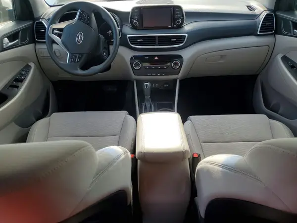 KM8J23A48KU877389 2019 HYUNDAI TUCSON - Image 8
