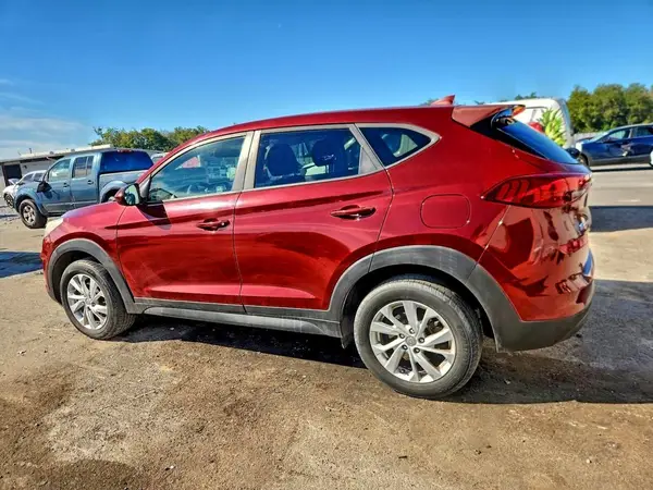 KM8J23A48KU882091 2019 HYUNDAI TUCSON - Image 2