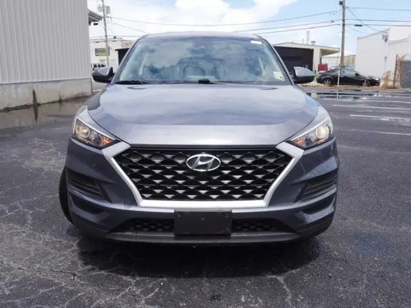 KM8J23A48KU888599 2019 HYUNDAI TUCSON - Image 2