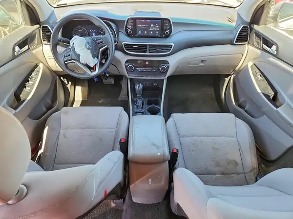 KM8J23A48KU889090 2019 HYUNDAI TUCSON - Image 8
