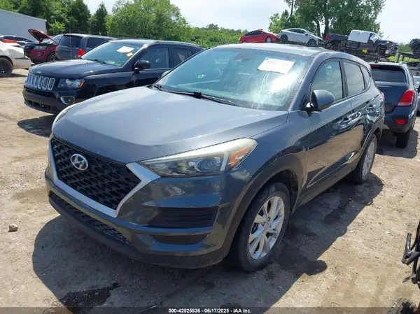 KM8J23A48KU894113 2019 HYUNDAI TUCSON - Image 2