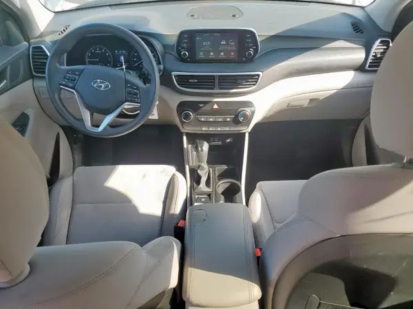 KM8J23A48KU902095 2019 HYUNDAI TUCSON - Image 8