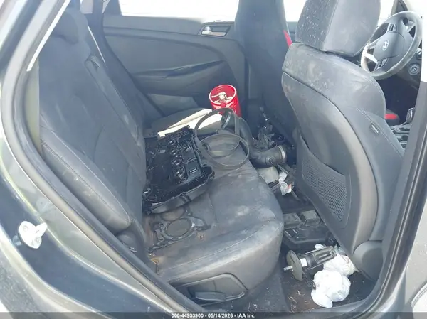 KM8J23A48KU908835 2019 HYUNDAI TUCSON - Image 8