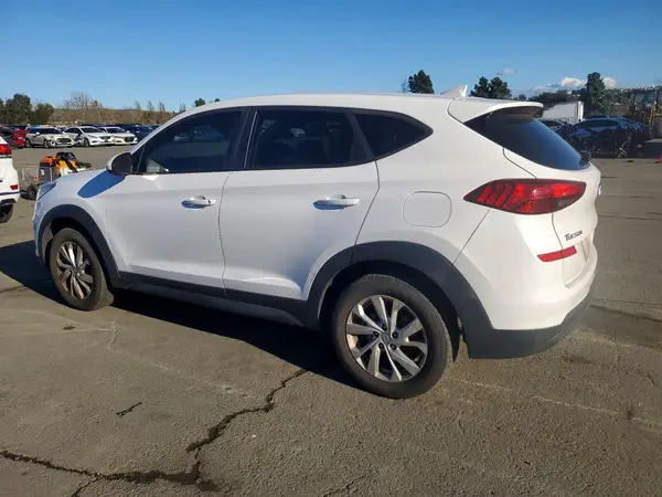 KM8J23A48KU916563 2019 HYUNDAI TUCSON - Image 2