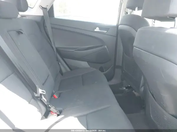 KM8J23A48KU918135 2019 HYUNDAI TUCSON - Image 8