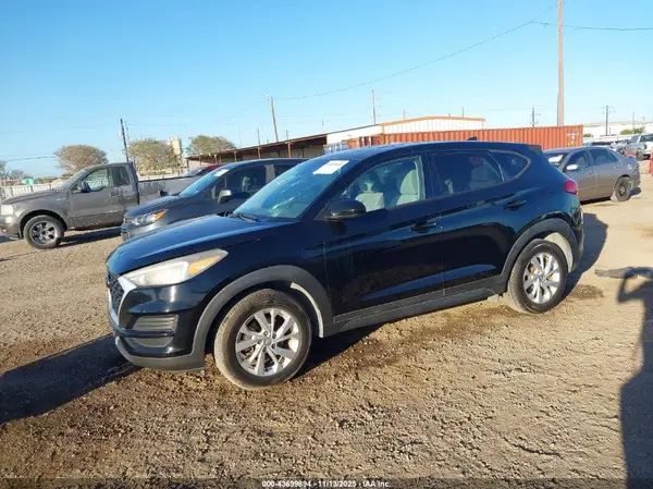 KM8J23A48KU925439 2019 HYUNDAI TUCSON - Image 2