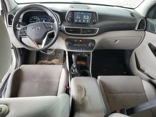 KM8J23A48KU927952 2019 HYUNDAI TUCSON - Image 8