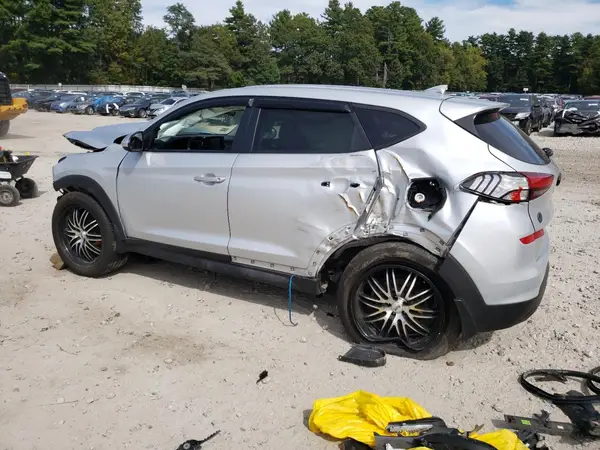 KM8J23A48KU928096 2019 HYUNDAI TUCSON - Image 2