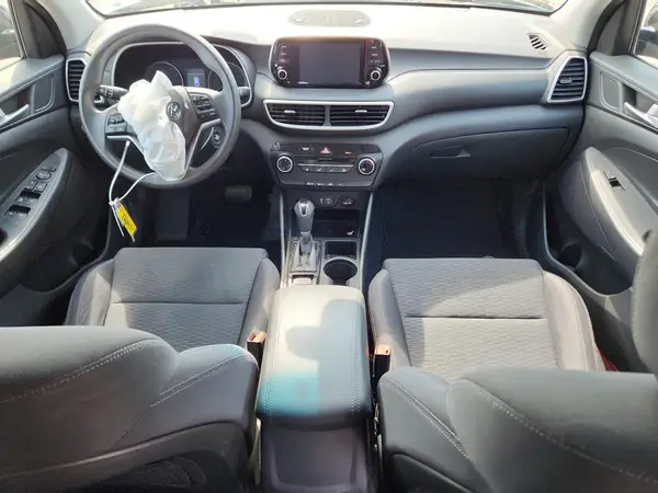 KM8J23A48KU945870 2019 HYUNDAI TUCSON - Image 8
