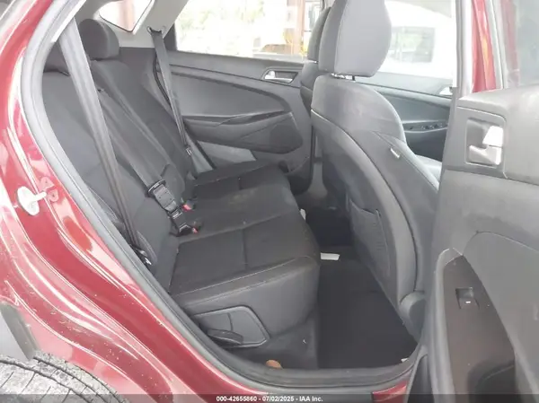 KM8J23A48KU949840 2019 HYUNDAI TUCSON - Image 8
