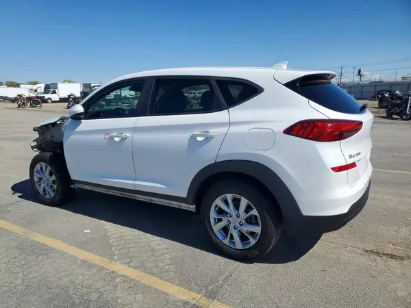 KM8J23A48KU953032 2019 HYUNDAI TUCSON - Image 2