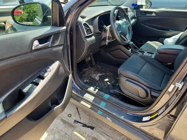 KM8J23A48KU954021 2019 HYUNDAI TUCSON - Image 8