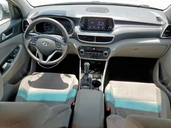 KM8J23A48KU958828 2019 HYUNDAI TUCSON - Image 8