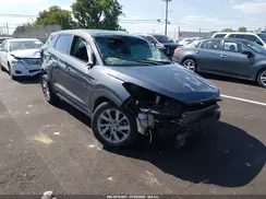 KM8J23A48KU968999 2019 HYUNDAI TUCSON