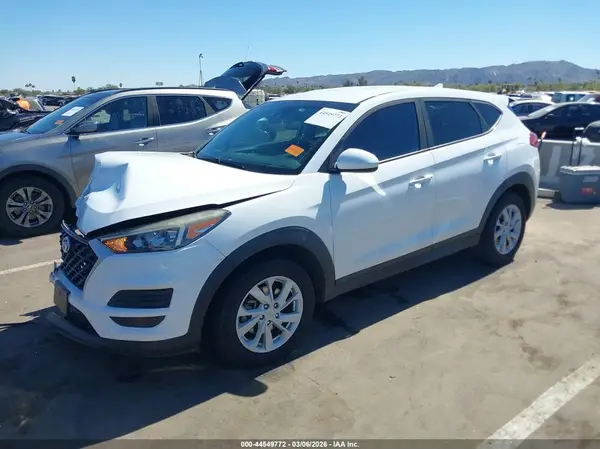 KM8J23A48KU974690 2019 HYUNDAI TUCSON - Image 2
