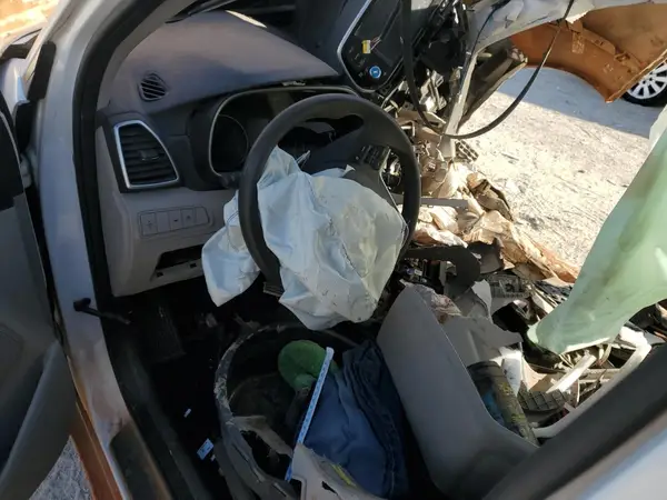 KM8J23A48KU983003 2019 HYUNDAI TUCSON - Image 8