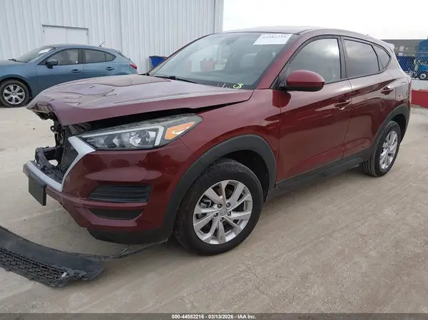 KM8J23A48KU997774 2019 HYUNDAI TUCSON - Image 2
